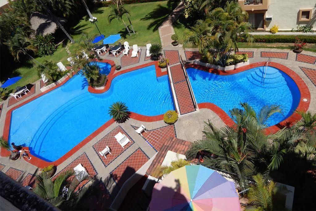 Plaza Santa Maria Hotel Puerto Vallarta Exterior photo
